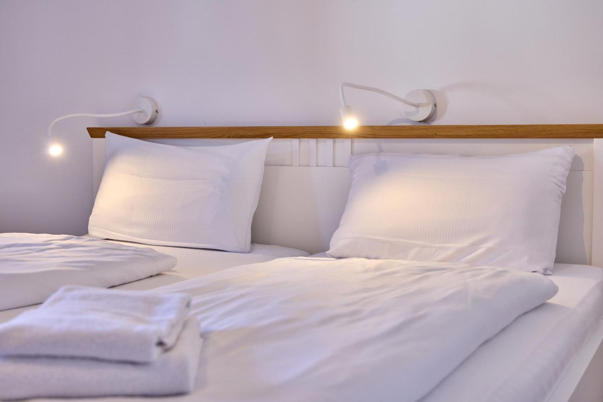 Alpenzauber Apartment การ์มิช-พาร์เทนเคียร์เชน ภายนอก รูปภาพ